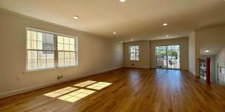 135 Court St Gallery 13