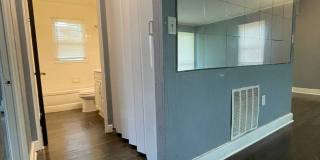 2-Bedroom Ranch Move-In Ready!! Gallery 5