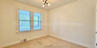 Complete Ferndale Renovation - 4 Bedrooms and Two Full Bathrooms! Gallery 15