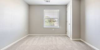 Sansom Pointe Apartments - Senior and Affordable Housing Gallery 11