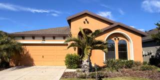 POOL HOME -4 Bedrooms and 2 Bathrooms Gallery 1