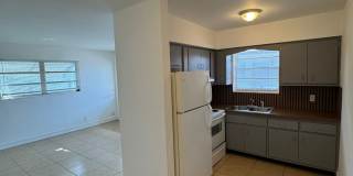 2817 Van Buren St Apt 4 Gallery 1