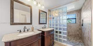 355 E Ocean Dr Gallery 14