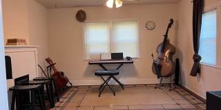 Large home on corner lot in Woodbine, Great Front Porch, Blocks from Coffee Shop, Easy Interstate Access, 2 car garage Gallery 9