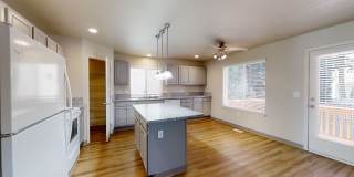 Clean Home with Lots of space ready to be your Home! Gallery 32