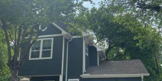 Beautiful 2 bedroom/2.5 bath in the heart of East Austin Beautiful 2 bedroom/2.5 bath in the heart of East Austin Gallery 1