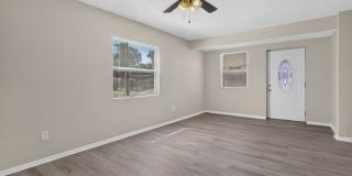 Ranch Home in Santa Monica Neighborhood Gallery 13