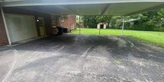 Charming 4 BR, 2 BA, Close to MTSU, 1 Car Garage, Large Carport Gallery 22