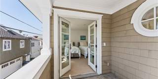 115 Topaz Gallery 25