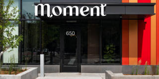 Moment Gallery 50