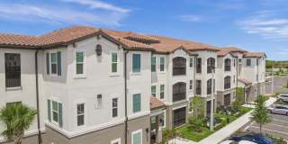 Revello Apartments Gallery 106