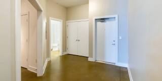 Cool and modern urban loft in Uptown Charlotte! Gallery 19