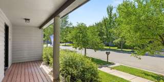 528 Lake Court Gallery 30