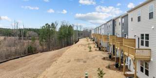 Gorgeous New Construction! Updated Kitchen, SS Appliances, Open Floorplan, Garage, Pet Friendly! Gallery 31