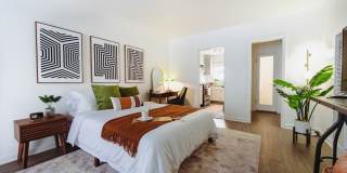 The Sofia Gallery 17