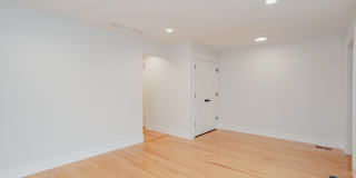 5509 N Central Avenue Gallery 4