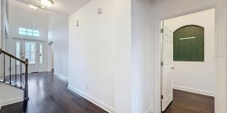 10701 LAUREL VISTA WAY Gallery 37