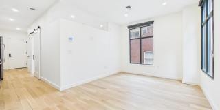 1128-30 WALNUT Street Gallery 17