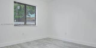3417 NW 22nd Ave Gallery 3