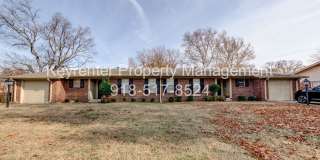 Beautiful 2bed/2bath Duplex!! Gallery 1