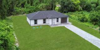 382 McArthur Boulevard Gallery 1