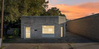 231 E Elm Street Gallery 1