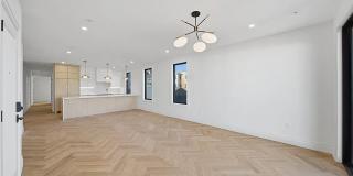 545 E 2nd St Gallery 4
