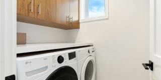 710 Avocado Avenue Gallery 13