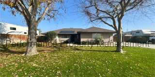 Charming 3 Bed/2 Bath NW Bakersfield Home w/ Solar, RBP  $0 Deposit Option Gallery 1