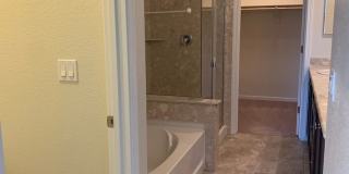 3 Bed/3 Bath Newer Townhome in Desirable Ardenwood Neighborhood Gallery 18