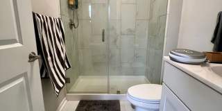 Gorgeous 3-Bedroom Townhome with One-Car Garage in Olde Kensington! Available mid-August! Gallery 20