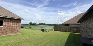 Gated Community with community pond.... Minutes to Barksdale Air Force Base... Gallery 20