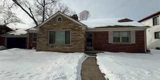 1221 Golfview Drive Gallery 1