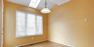 25859 KIRKWOOD Square Gallery 18