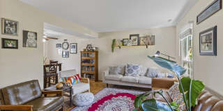 1435 CROFTON Parkway Gallery 6