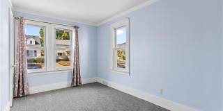 5444 Kenilworth Street Gallery 7