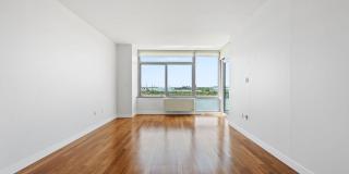 25 HUDSON ST Gallery 8