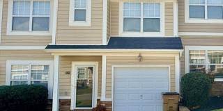 Beautifully Renovated 3 Bedroom 2.5 Bath Townhome with Garage! Pet Friendly! Gallery 9