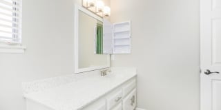 Aspire Seneca Gallery 21