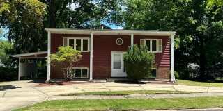 1323 Hilton Drive Gallery 1