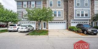 Wonderful Waukee Townhome Gallery 1