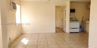 2114 Mckinley St Gallery 1