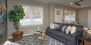 Beautifully renovated 3/2 home in Belvedere Park Gallery 6