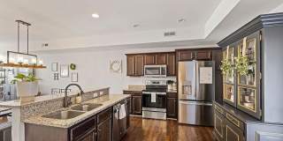 3 Bedroom Townhome in Cornerstone Gallery 5