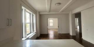 182 E 70th St Gallery 3