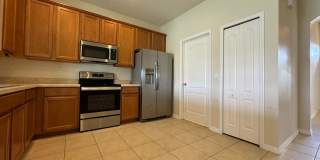 Beautiful 3/2 home near Lake Nona ~ Fenced In Yard ~ LVP & Tile Flooring ~ Community Pool! Gallery 10