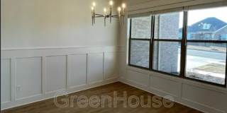 1574 N Pershing St Gallery 4