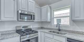 Move In Special: August Rent Free! Gallery 12