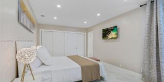 1960 Coral Reef Dr Gallery 23