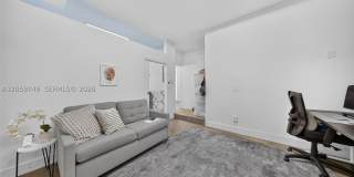 21007 NE 34th PL Gallery 13
